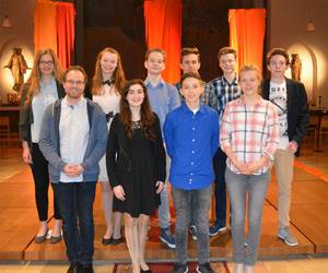 Die neuen GruppenleiterInnen bei der Zertifikatsübergabe in St. Albert Heidelberg